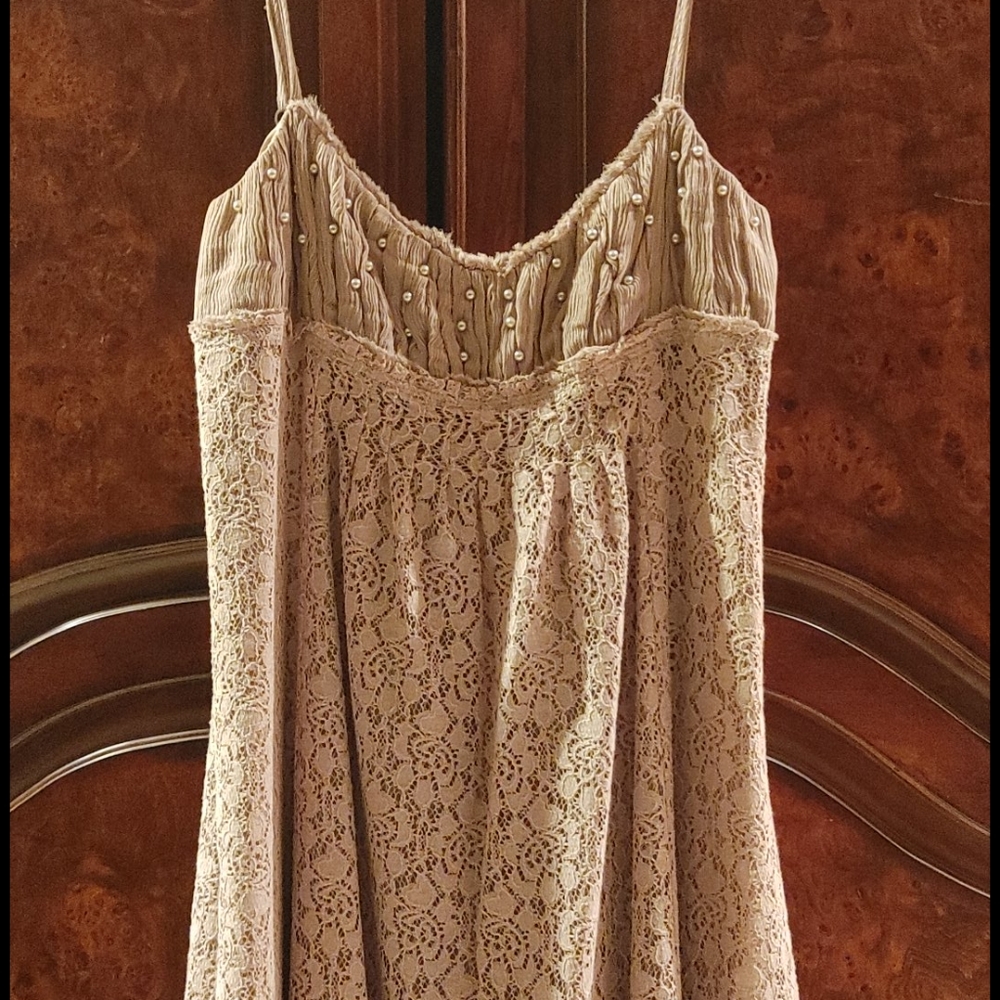 Dress - Picture 3 of 3
